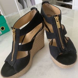 Michael Kors wedges GUC size 7